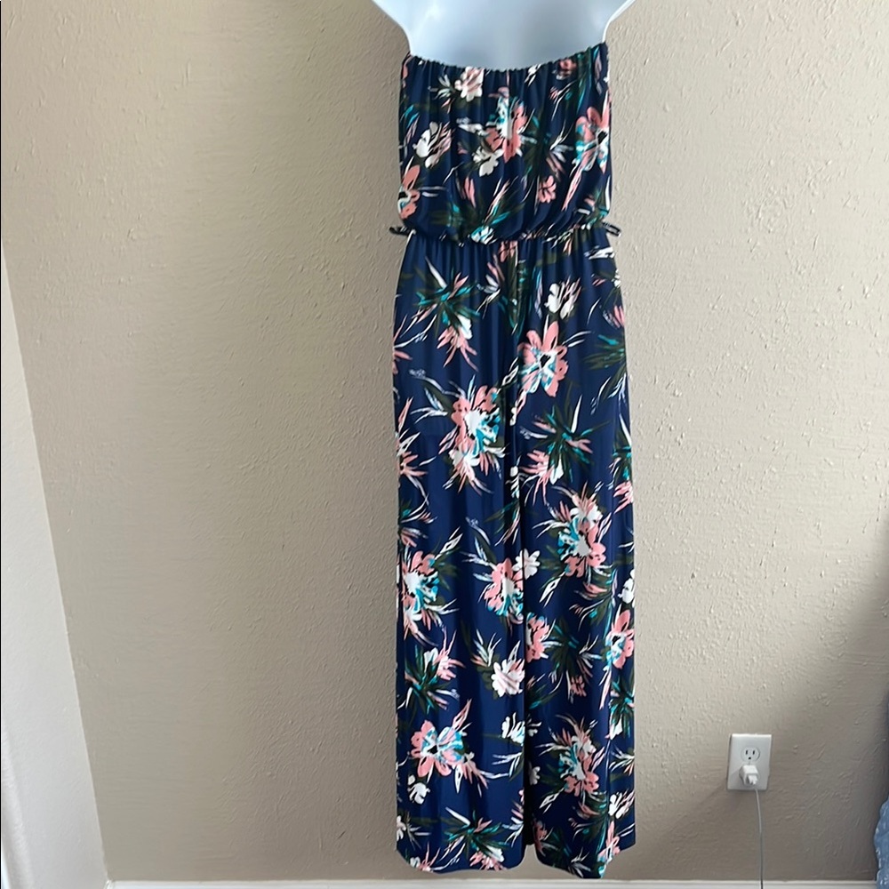 Floral Strapless Jumpsuit - Picture 6 of 8
